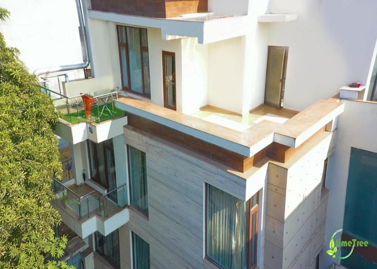 Lime Tree Hotel Sushant Lok Gurgaon Sector 29 Next To Iffco Chowk Metro Экстерьер фото