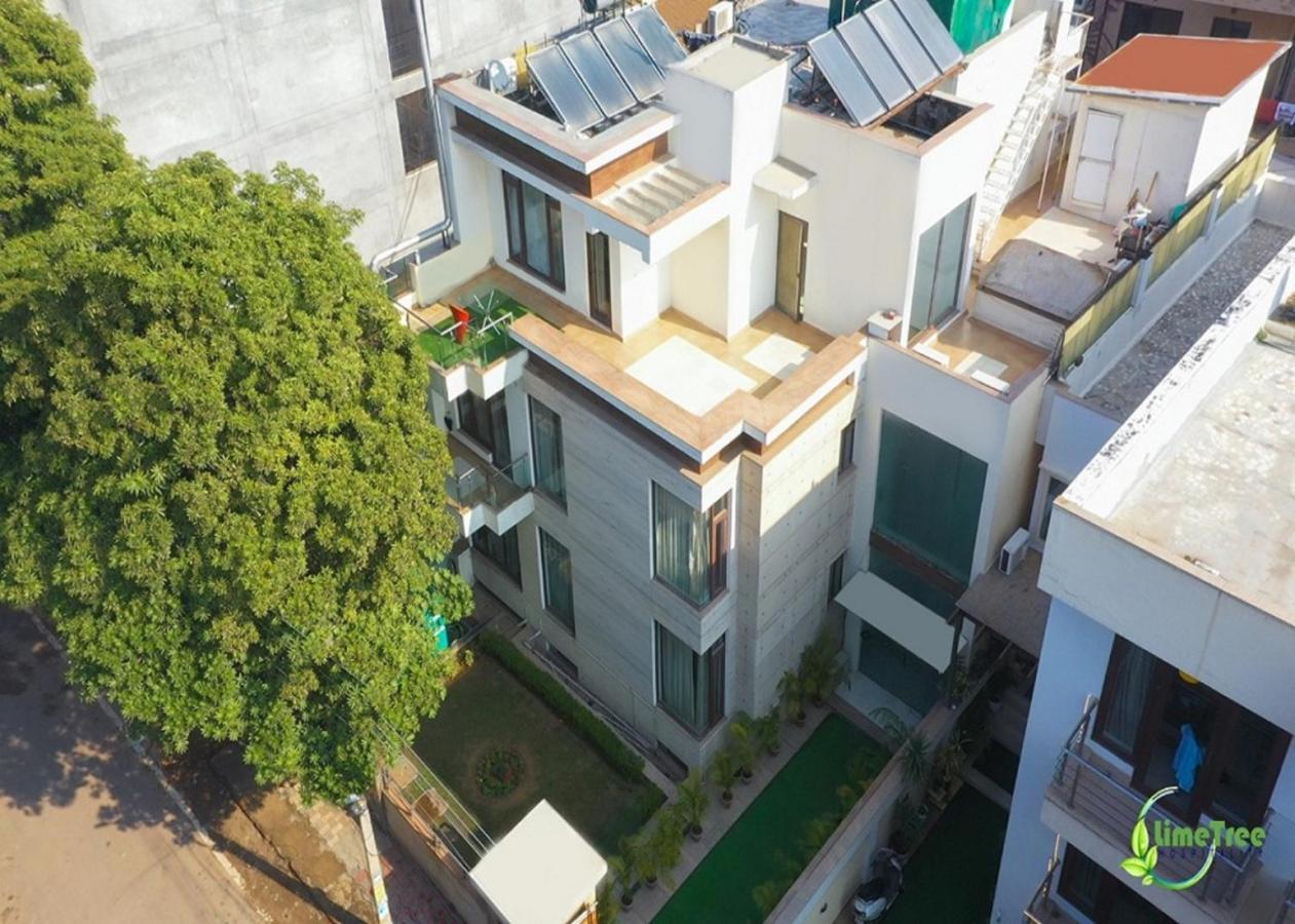Lime Tree Hotel Sushant Lok Gurgaon Sector 29 Next To Iffco Chowk Metro Экстерьер фото